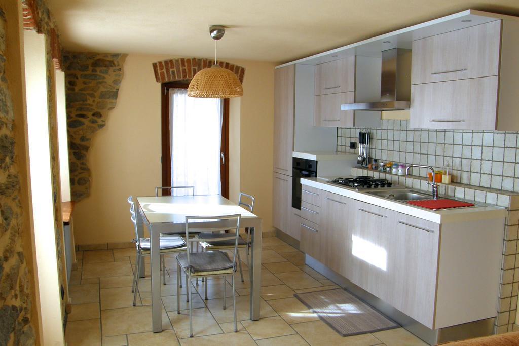 Monte Emilius Alloggio Ad Uso Turistico Vda Saint Christophe N 0002 Екстериор снимка